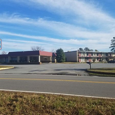 American Inn Skippers/Emporia Area Exterior foto